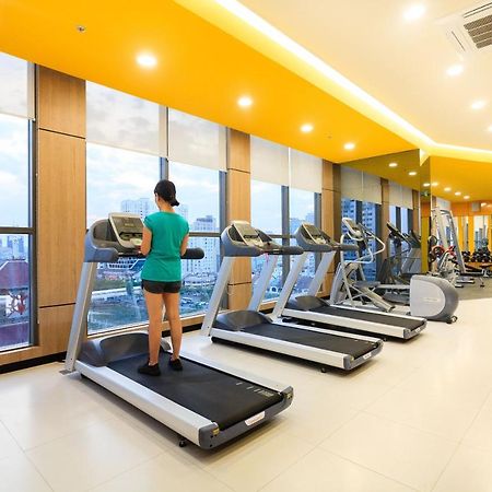 Rivergate Apartment - Gym & Pool Хошимин Экстерьер фото