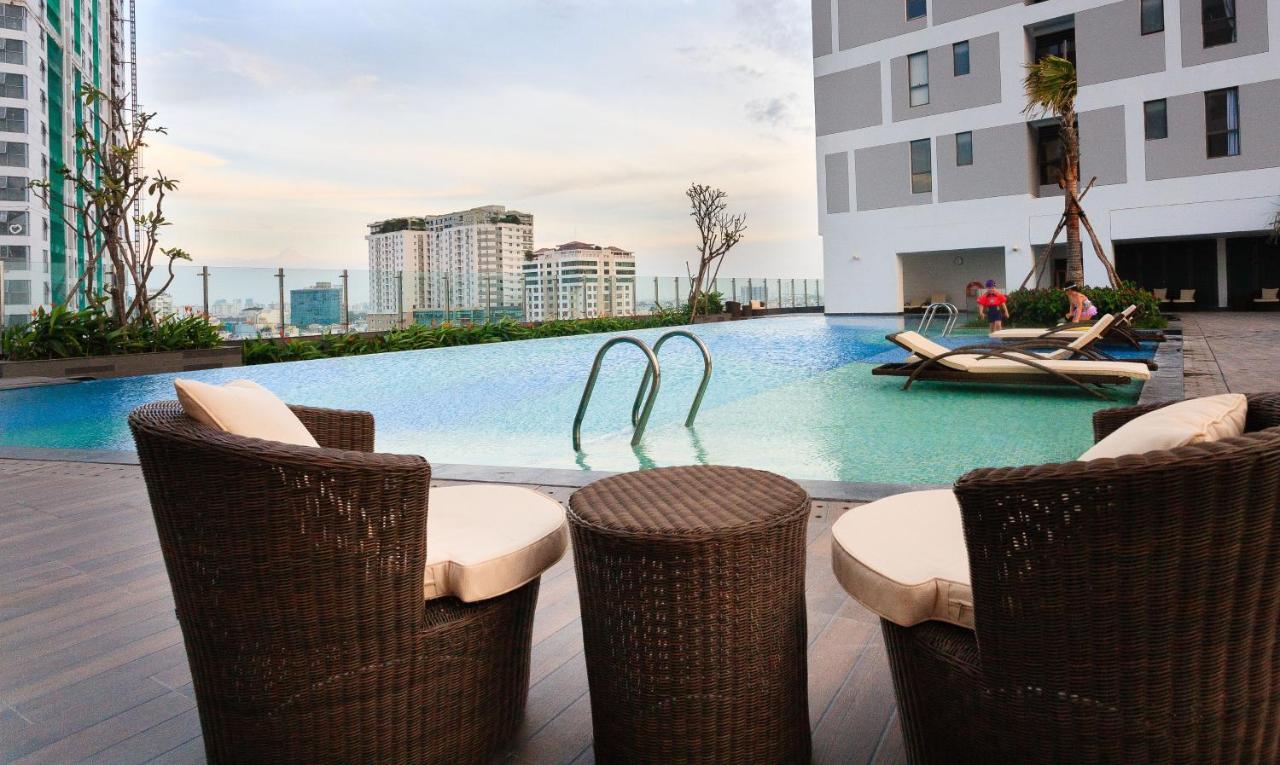 Rivergate Apartment - Gym & Pool Хошимин Экстерьер фото